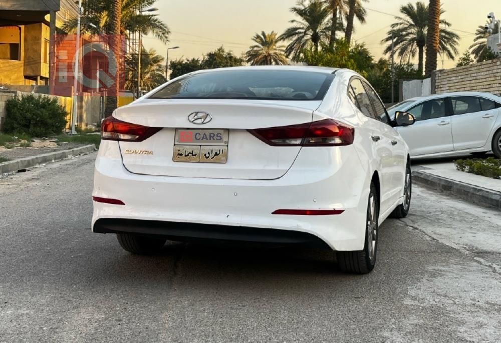 هيونداي النترا